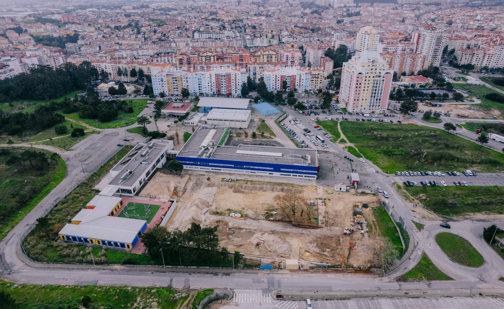 Escola Visconde Juromenha - Campo de Râguebi - Unikonstroi