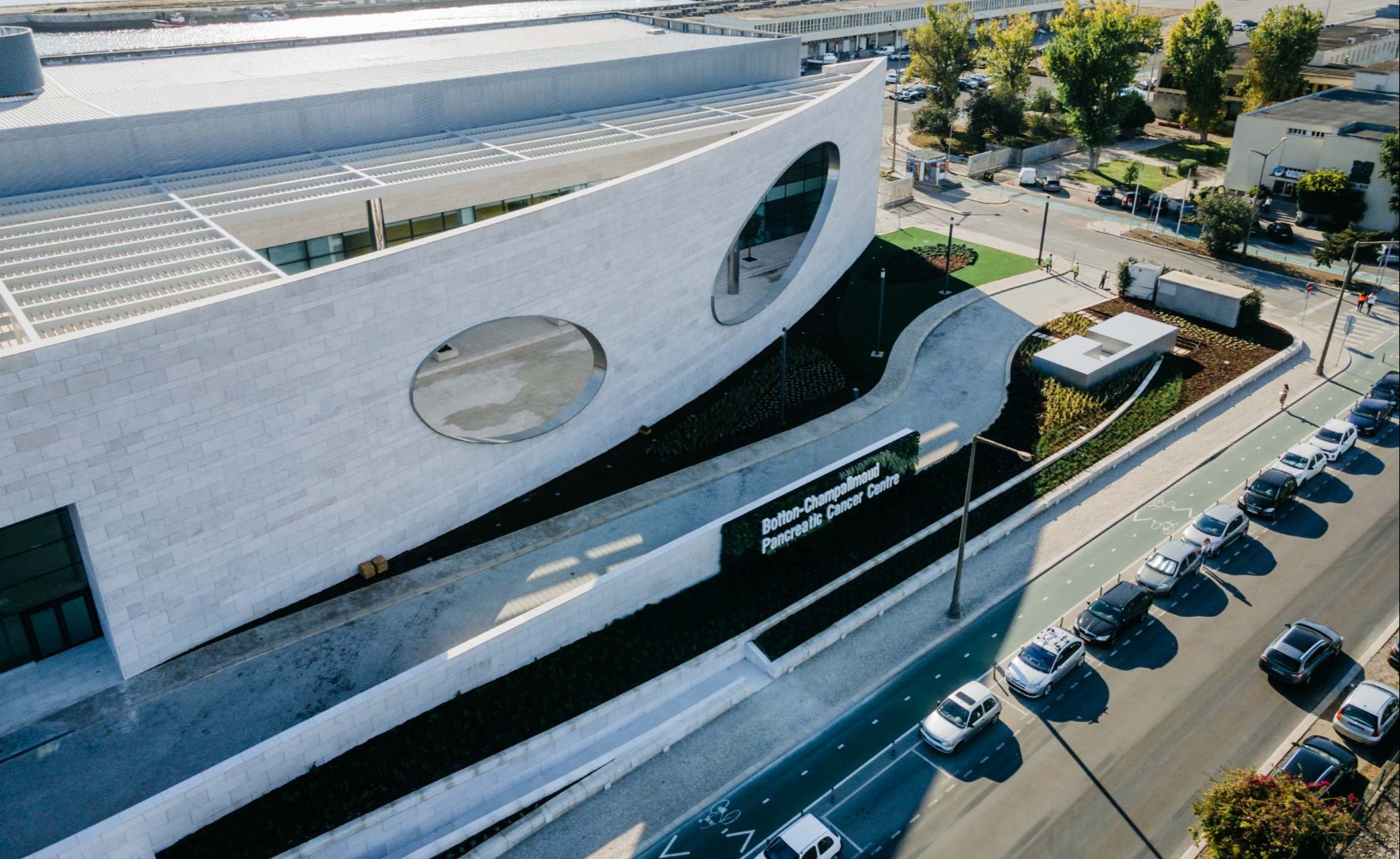 Arranjos Exteriores - Botton Champalimaud Pancreatic Cancer Centre