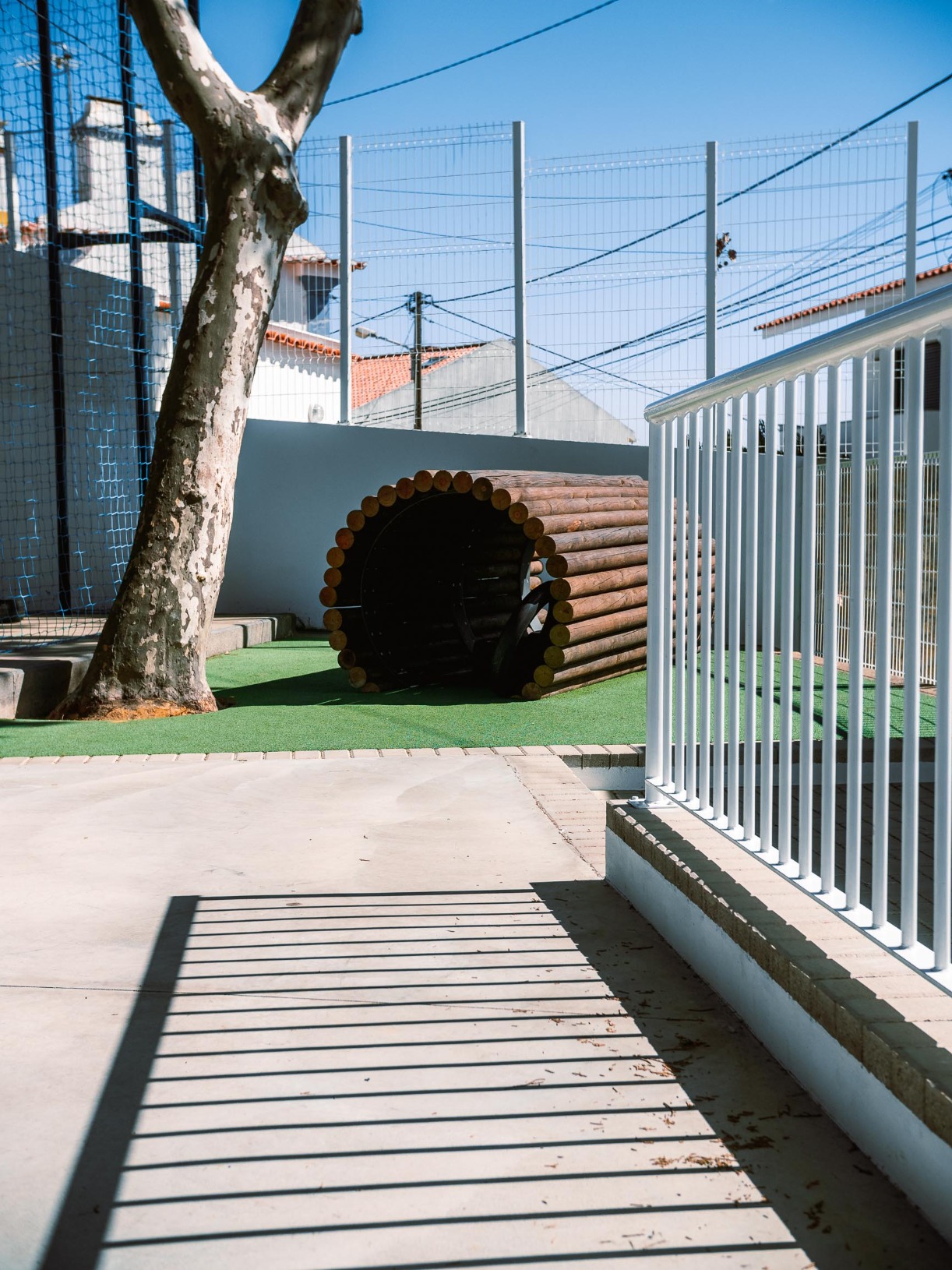Áreas de Lazer - Escola Básica Almada Negreiros