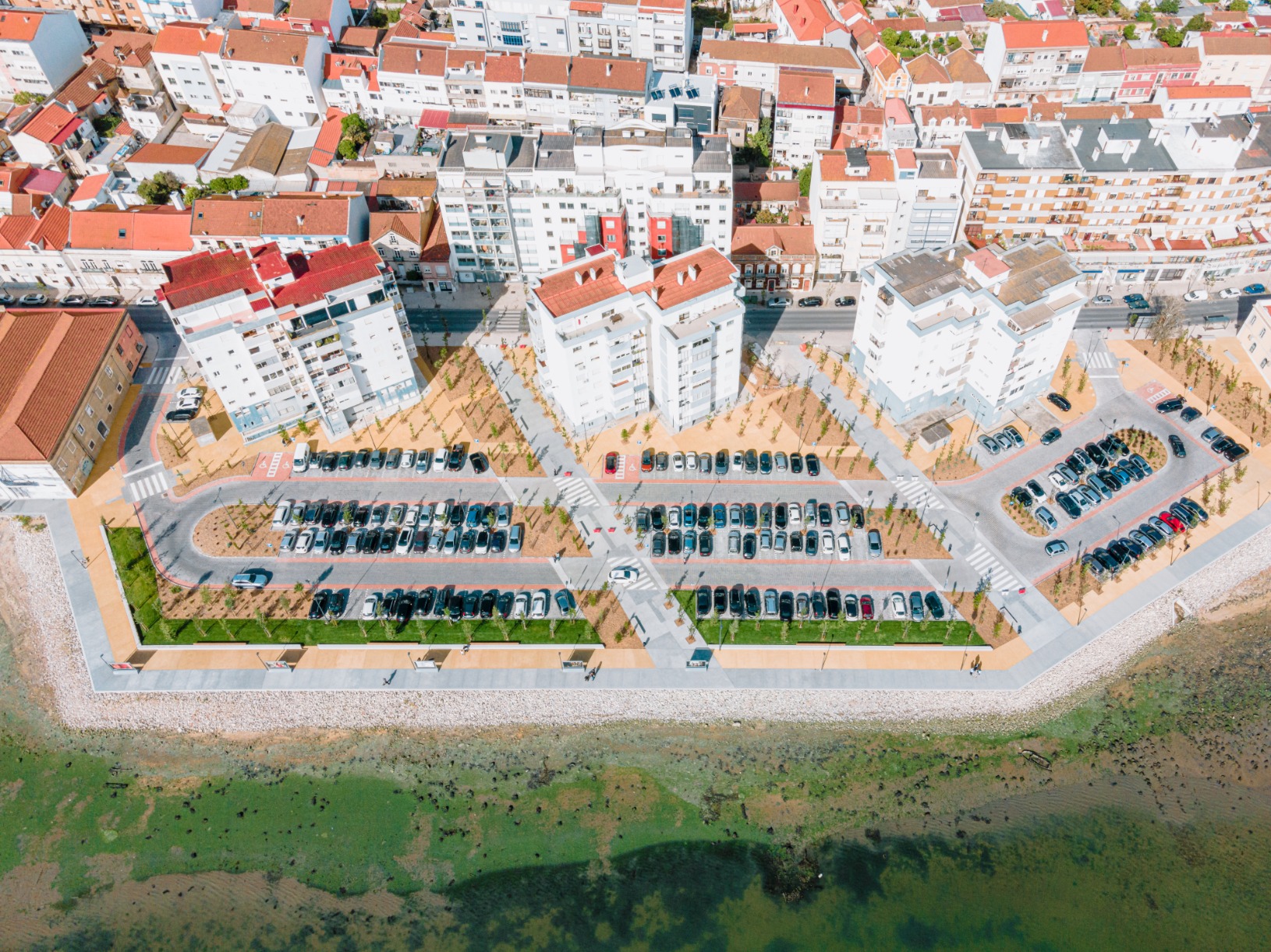 Requalificação da zona Ribeirinha do Barreiro - Rua Miguel Pais