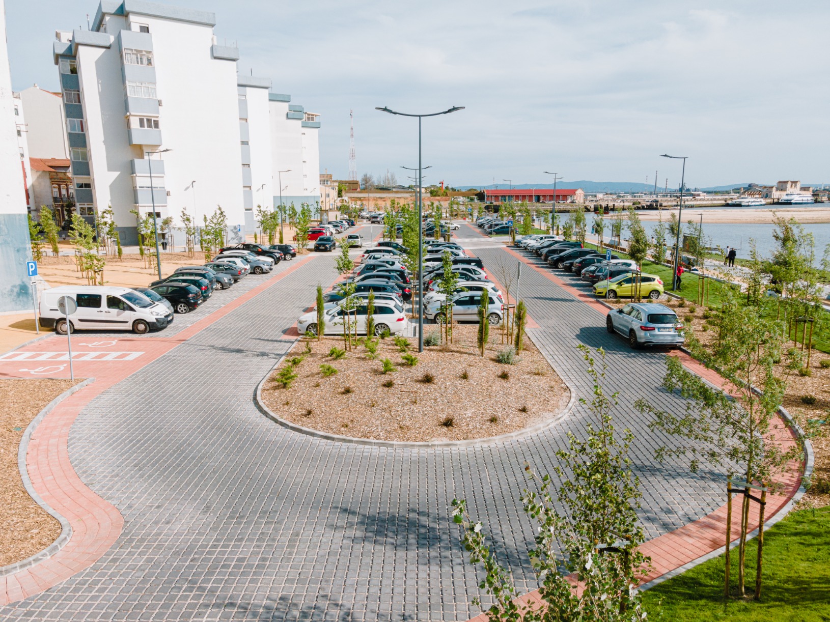 Requalificação da zona Ribeirinha do Barreiro - Rua Miguel Pais